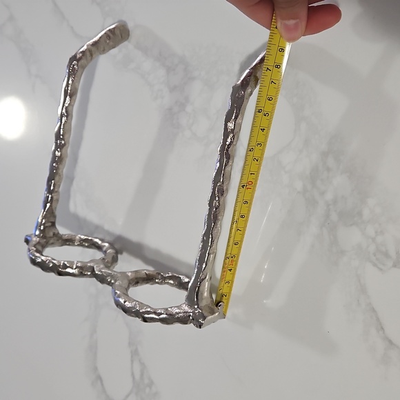 Silver Textured Decorative Glasses - Picture 3 of 4